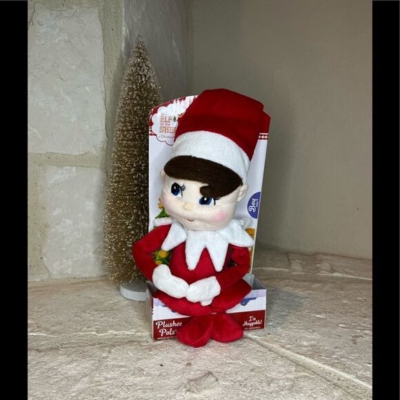Elf on the Shelf 17" Plush Pals Doll Boy Brown Hair New in Box - Picture 1 of 5